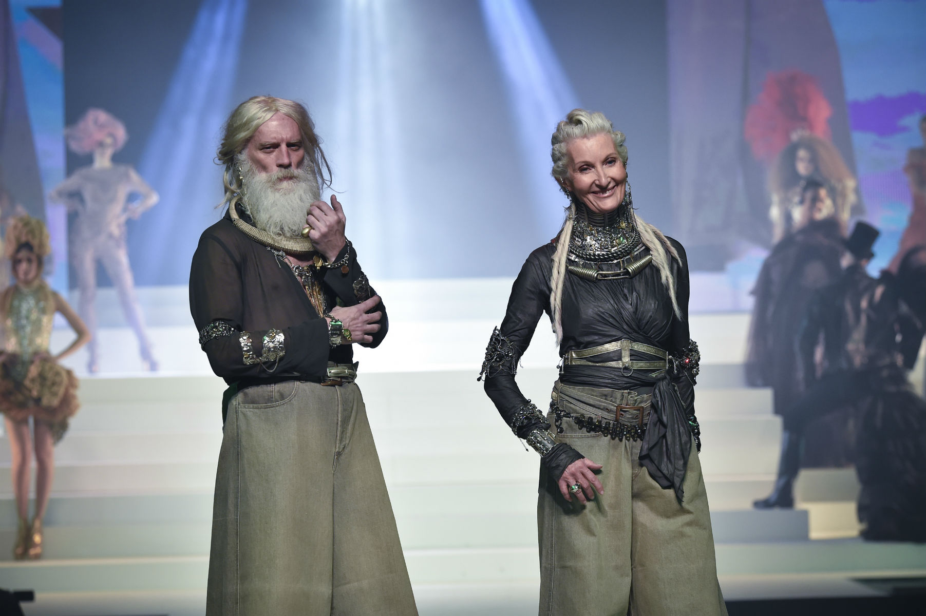 Jean-Paul Gaultier pożegnał sie wielkim, szalonym pokazem. Wybraliśmy nasze ulubione kreacje